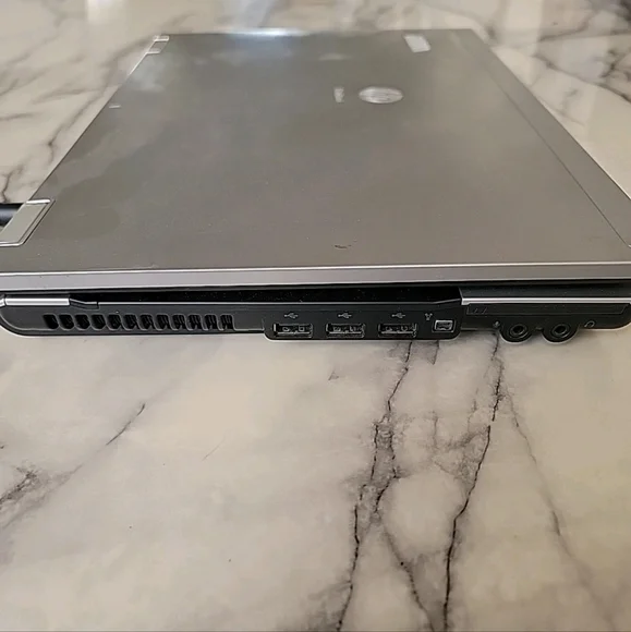 HP EliteBook 8440p Powers On Memory And Hard Drive Wiped